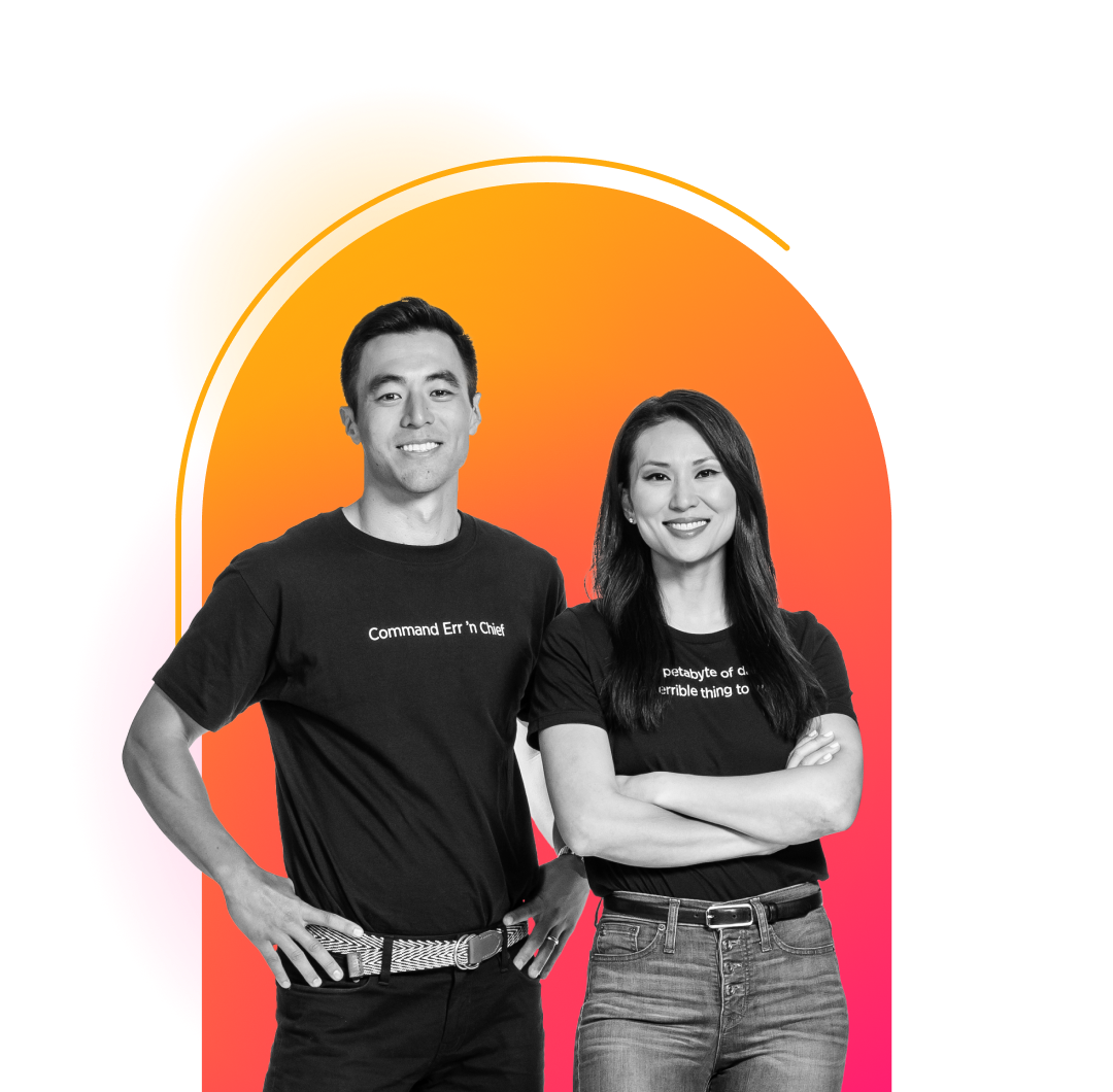 two splunkers working together